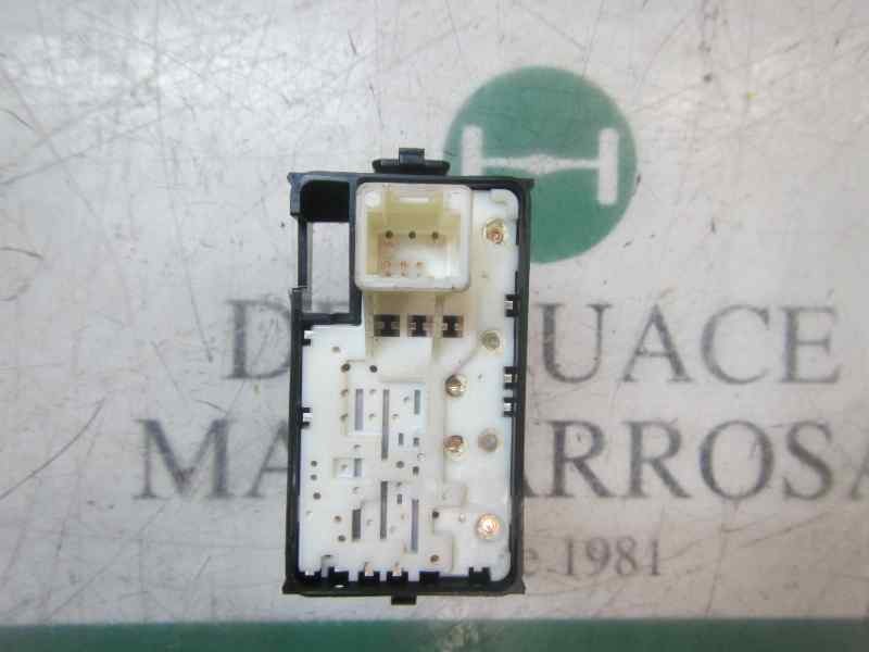 Recambio de mando elevalunas delantero derecho para toyota prius+ 1.8 16v (híbrido) referencia OEM IAM 8481033120  