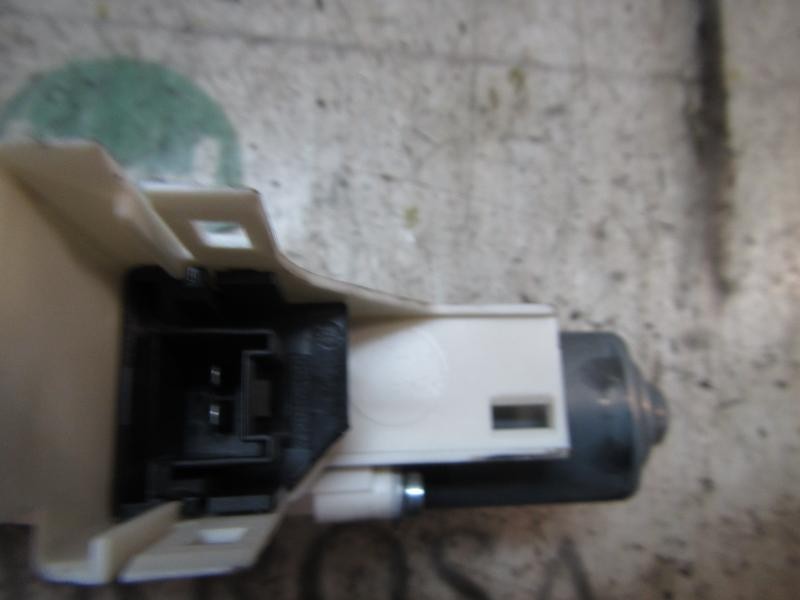 Recambio de motor elevalunas trasero derecho para audi a1 sportback (8xf) adrenalin referencia OEM IAM 8K0959811A 8K0959811A 