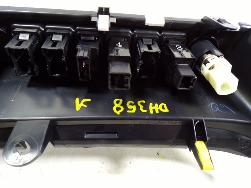 Recambio de modulo electronico para toyota hilux (3b/3c/3d) doble cabina referencia OEM IAM 855350K090C0  