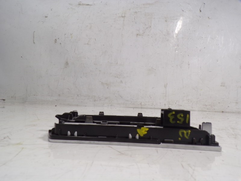 Recambio de mando multifuncion para volkswagen tiguan advance bmt referencia OEM IAM 5NB713203J 5NB713203J 