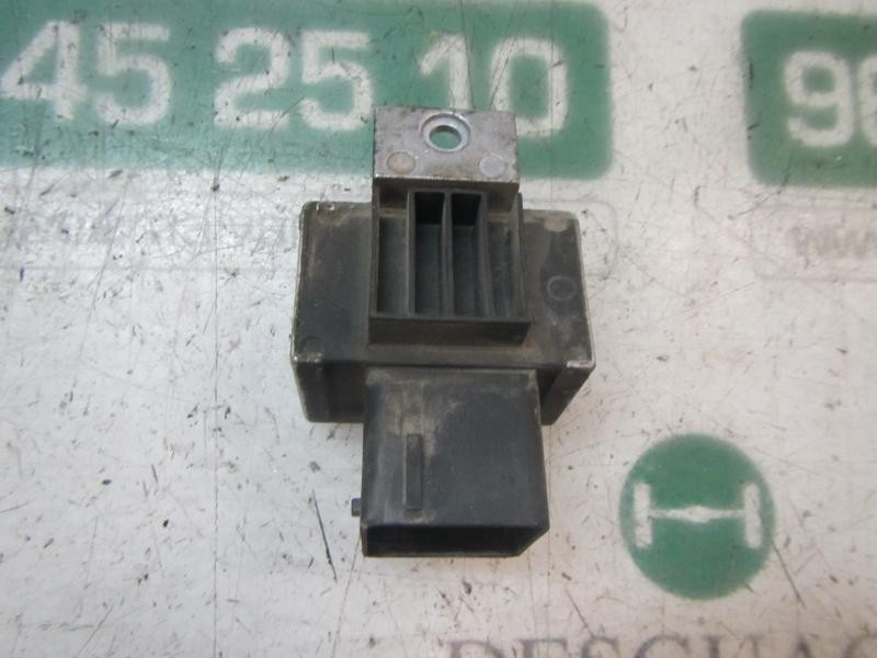 Recambio de caja precalentamiento para nissan nv 200 (m20) 1.5 dci cat referencia OEM IAM 1106700Q0B 8200859243 