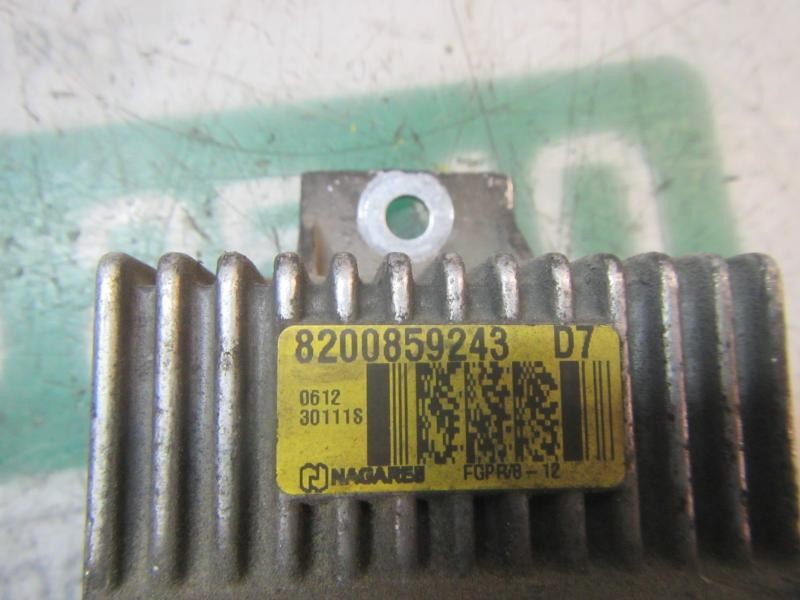 Recambio de caja precalentamiento para nissan nv 200 (m20) 1.5 dci cat referencia OEM IAM 1106700Q0B 8200859243 