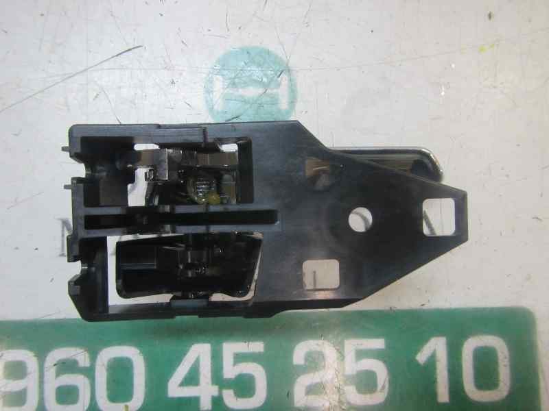 Recambio de maneta interior trasera izquierda para toyota prius+ 1.8 16v (híbrido) referencia OEM IAM 6920633121C0  