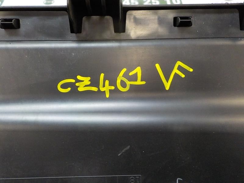 Recambio de guantera para citroën c-zero seduction referencia OEM IAM 825299  