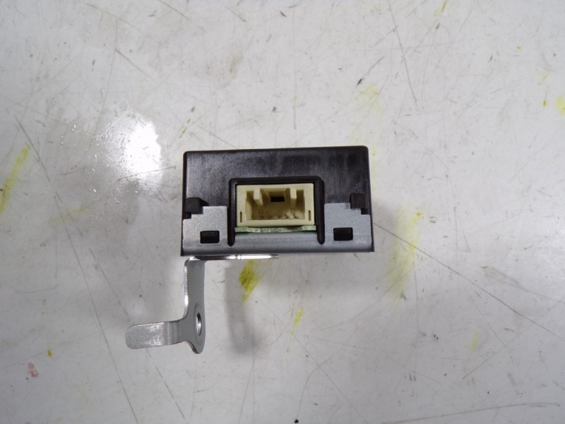 Recambio de modulo electronico para toyota hilux (3b/3c/3d) doble cabina referencia OEM IAM 897410K280 897410K280 61F141000