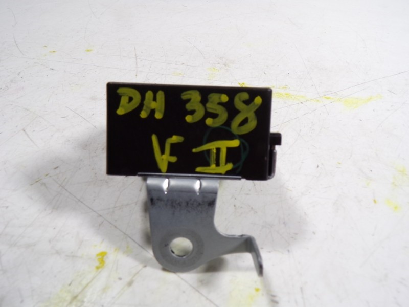 Recambio de modulo electronico para toyota hilux (3b/3c/3d) doble cabina referencia OEM IAM 897410K280 897410K280 61F141000