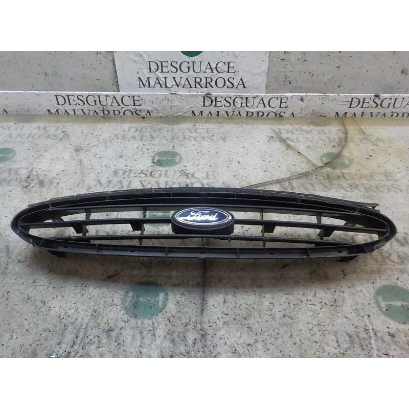 Recambio de rejilla para ford mondeo familiar (gd) 1.8 turbodiesel cat referencia OEM IAM   