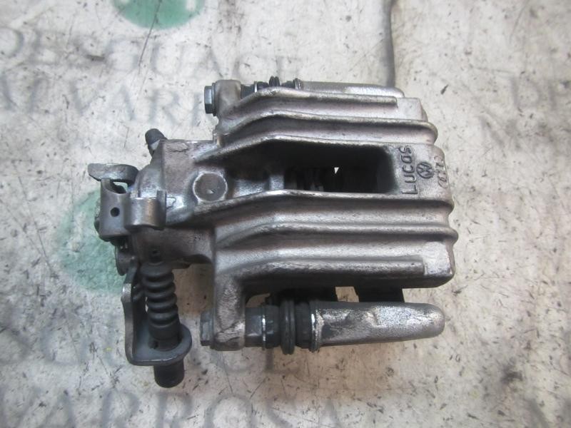 Recambio de pinza freno trasera derecha para audi a1 sportback (8xf) adrenalin referencia OEM IAM 6R0615424  