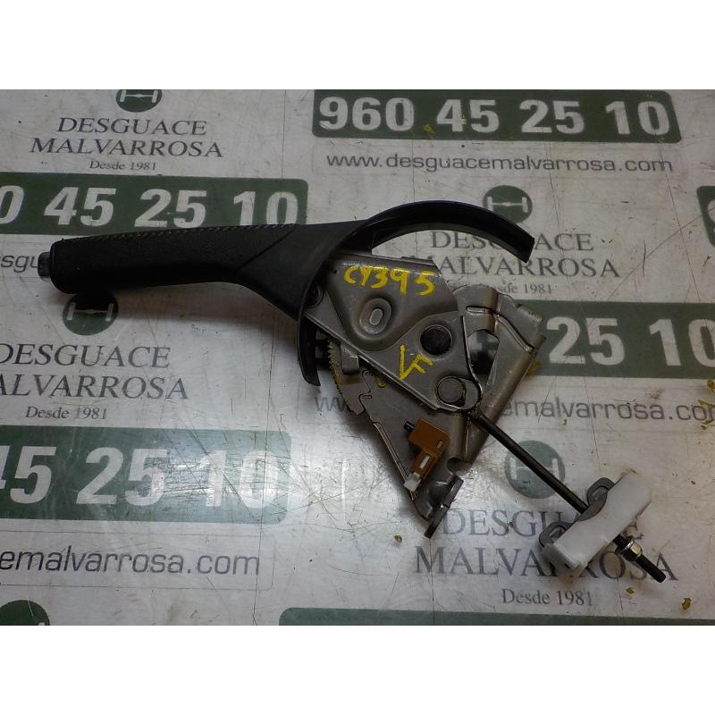 Recambio de palanca freno de mano para toyota yaris 1.4 turbodiesel cat referencia OEM IAM 462100D250C0  