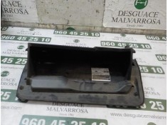 Recambio de guantera para toyota yaris 1.4 turbodiesel cat referencia OEM IAM 555500D170C0   2