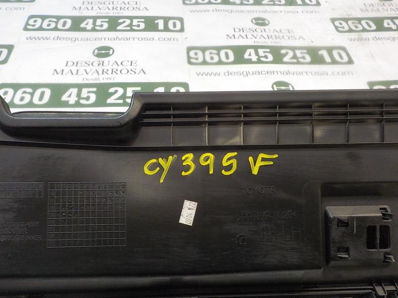 Recambio de guantera para toyota yaris 1.4 turbodiesel cat referencia OEM IAM 555500D170C0  