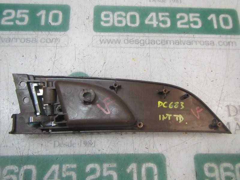 Recambio de maneta interior trasera derecha para ssangyong rexton 2.7 turbodiesel cat referencia OEM IAM   