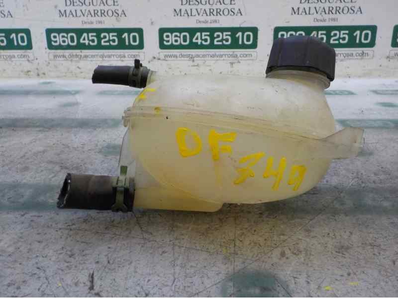 Recambio de deposito expansion para dacia dokker 1.5 dci diesel fap cat referencia OEM IAM 217104354R 217107259R 