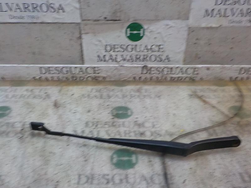 Recambio de brazo limpia delantero izquierdo para volkswagen golf vi (5k1) 2.0 tdi referencia OEM IAM 1Q195540903C  