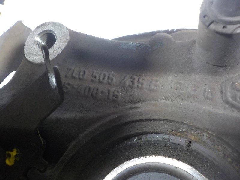 Recambio de mangueta trasera izquierda para volkswagen touareg (7l6) 3.0 v6 tdi dpf referencia OEM IAM 7L0505435B 7L0505435B 