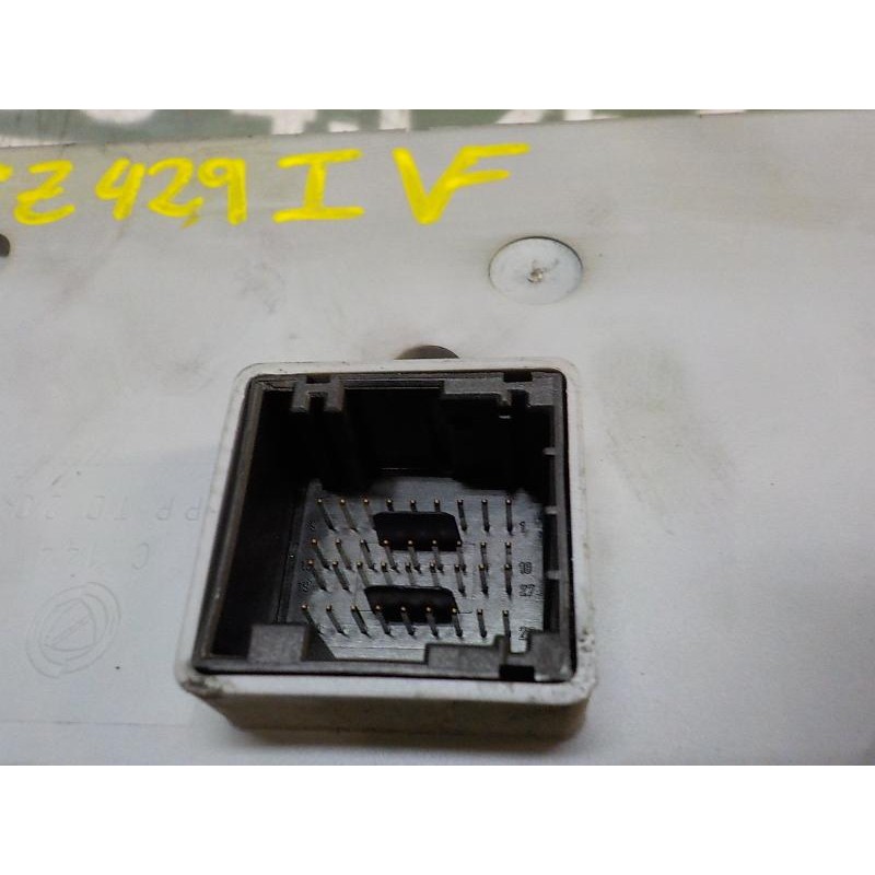 Recambio de caja reles / fusibles para lancia musa (184) 1.9 jtd cat referencia OEM IAM 51754987 51754986 501203800000