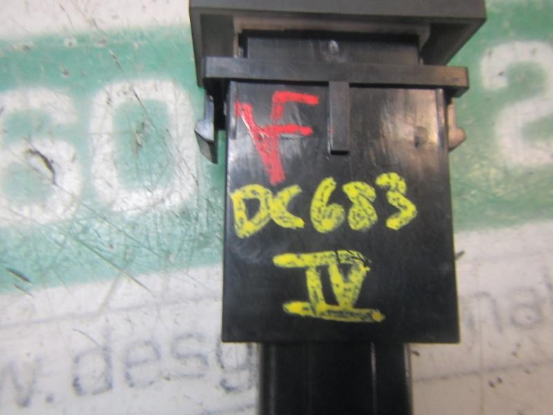 Recambio de modulo electronico para ssangyong rexton 2.7 turbodiesel cat referencia OEM IAM   