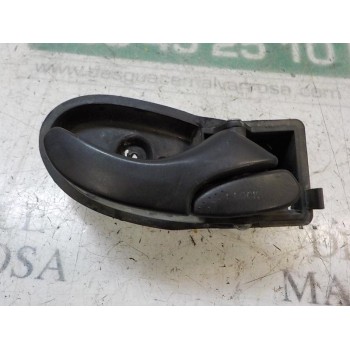 MANETA INTERIOR DELANTERA DERECHA 4077921 