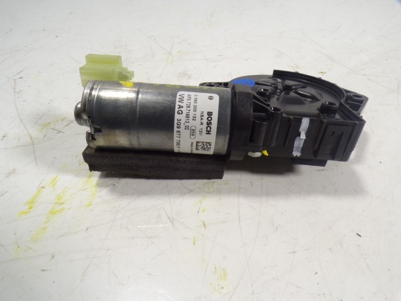 Recambio de motor techo electrico para volkswagen tiguan advance bmt referencia OEM IAM 3G9877795F 3G9877795F 0390200132