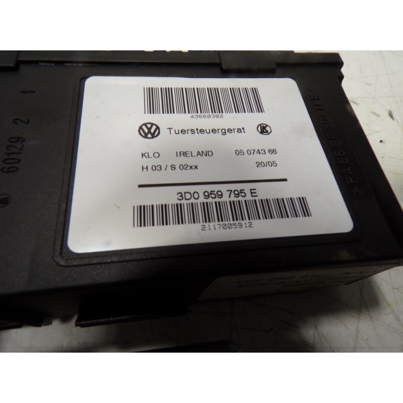 Recambio de motor elevalunas trasero izquierdo para volkswagen touareg (7l6) 3.0 v6 tdi dpf referencia OEM IAM 7L0959703D058 3D0