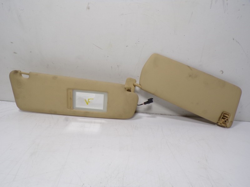 Recambio de parasol derecho para volkswagen touareg (7l6) 3.0 v6 tdi dpf referencia OEM IAM 7L6857552AQ3B4  