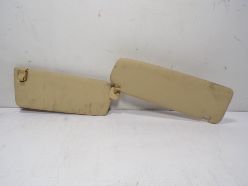 Recambio de parasol izquierdo para volkswagen touareg (7l6) 3.0 v6 tdi dpf referencia OEM IAM 7L6857551AQ3B4  