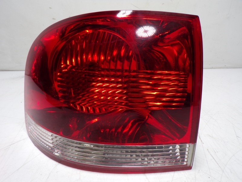 Recambio de piloto trasero izquierdo para volkswagen touareg (7l6) 3.0 v6 tdi dpf referencia OEM IAM 7L6945095P  