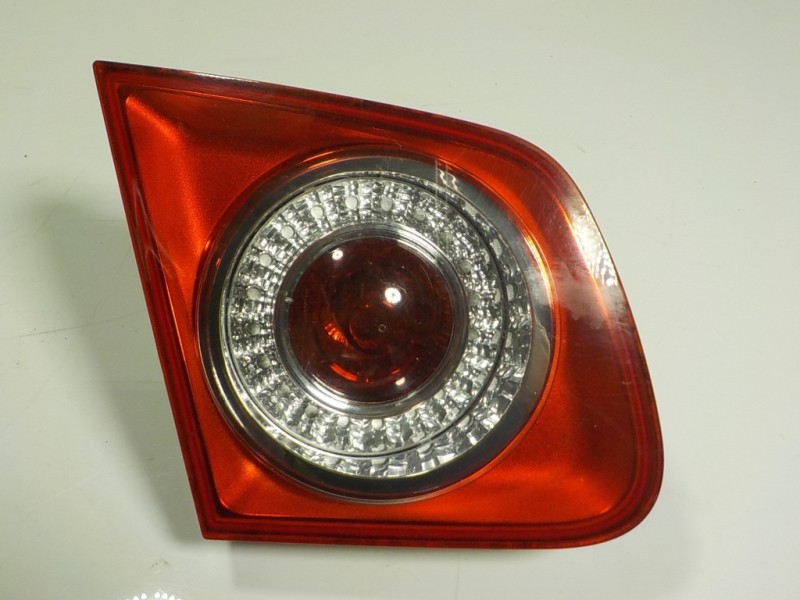 Recambio de piloto trasero izquierdo interior para volkswagen jetta (1k2) 1.9 tdi referencia OEM IAM  1KD945093 