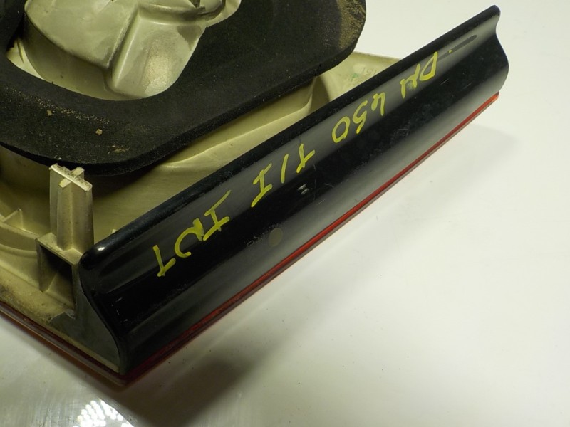 Recambio de piloto trasero izquierdo interior para volkswagen jetta (1k2) 1.9 tdi referencia OEM IAM  1KD945093 