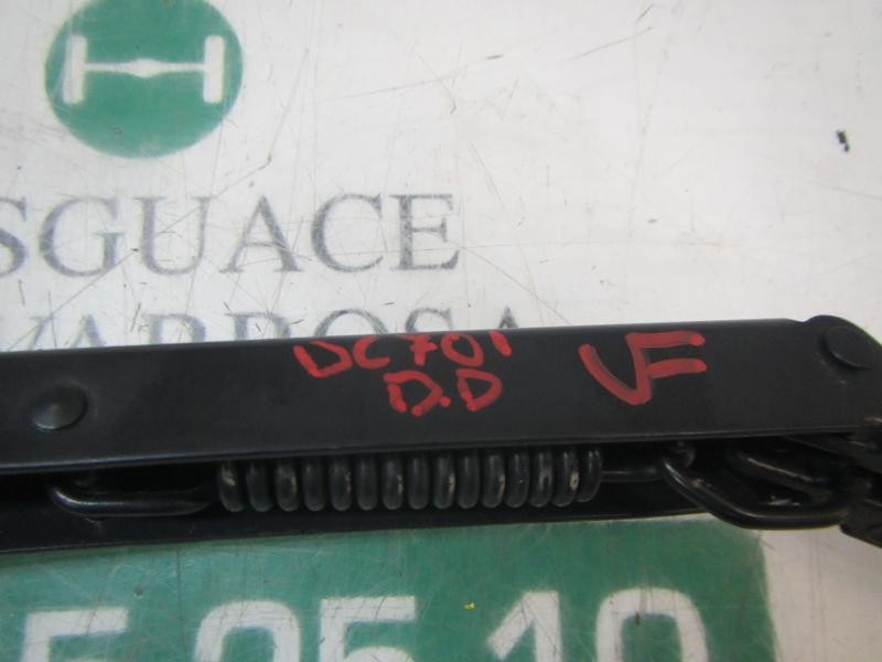 Recambio de brazo limpia delantero derecho para kia cee´d sporty wagon active referencia OEM IAM 983201H300  