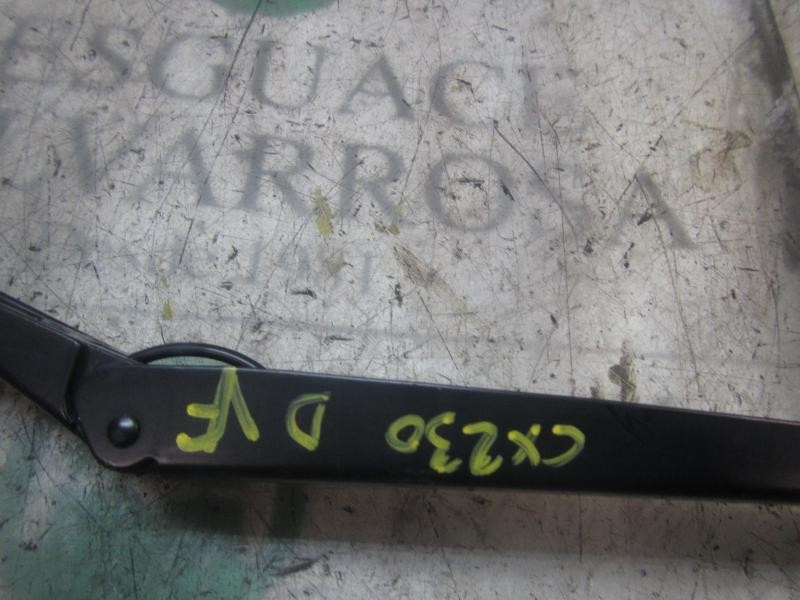 Recambio de brazo limpia delantero derecho para volkswagen polo (6r1) advance referencia OEM IAM 6R1955410A  