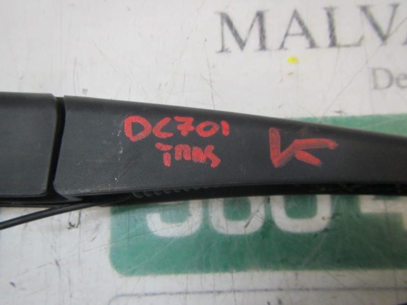 Recambio de brazo limpia trasero para kia cee´d sporty wagon active referencia OEM IAM 988111H000  