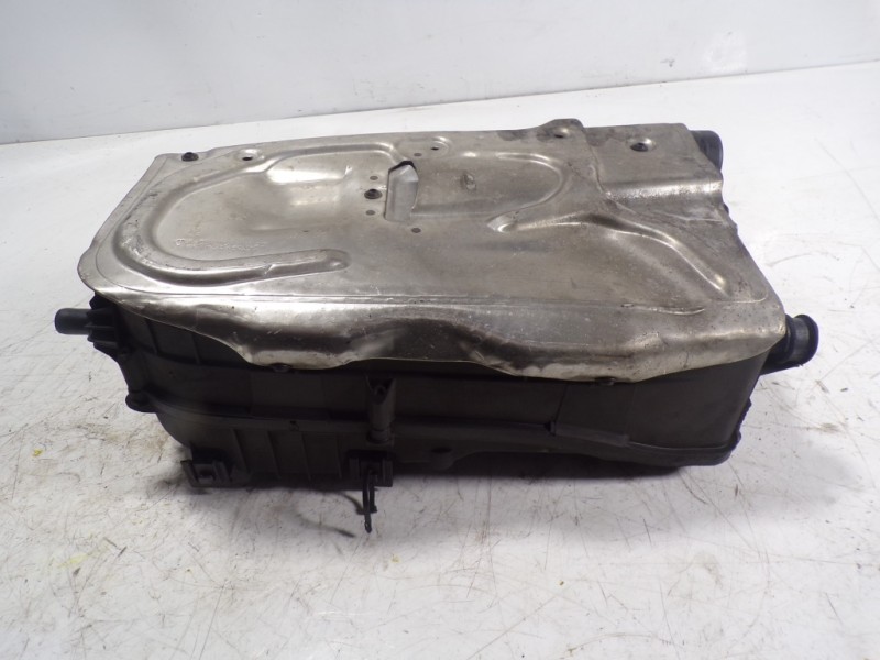 Recambio de filtro aire para mercedes-benz clase e (w212) lim. 2.1 cdi cat referencia OEM IAM A6510901101  