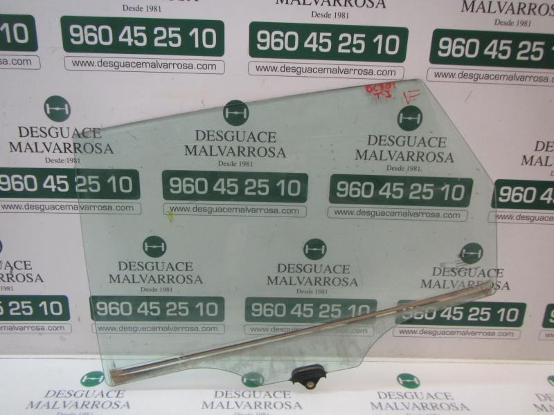 Recambio de cristal puerta trasero izquierdo para kia cee´d sporty wagon active referencia OEM IAM 834111H500  