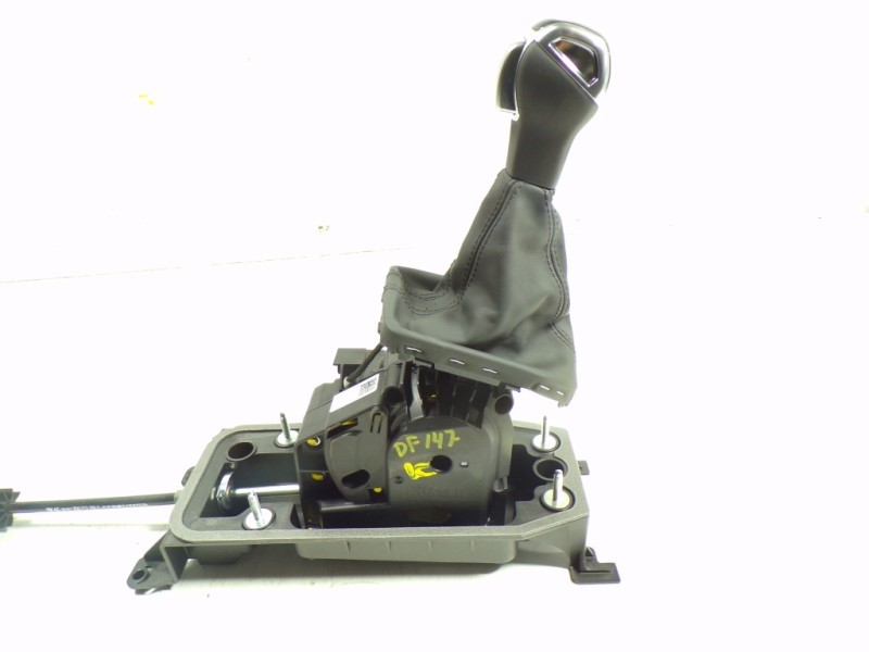 Recambio de palanca cambio para audi a1 sportback (gba) 1.0 tfsi referencia OEM IAM 2Q2713023AQ 2Q2713023AQ 038236022K