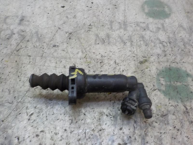 Recambio de bombin embrague para volkswagen polo (9n3) 1.4 tdi referencia OEM IAM 6Q0721261E  