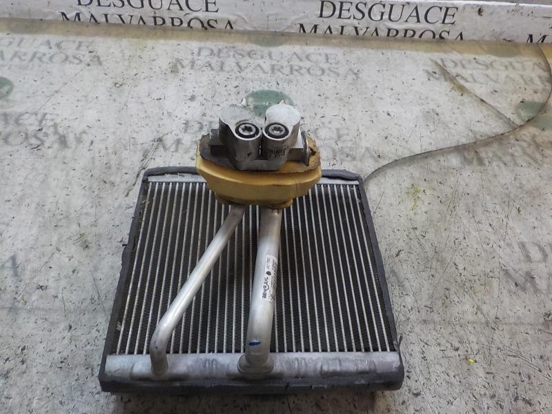 Recambio de evaporador aire acondicionado para volkswagen polo (6r1) advance referencia OEM IAM 6Q0820103D  