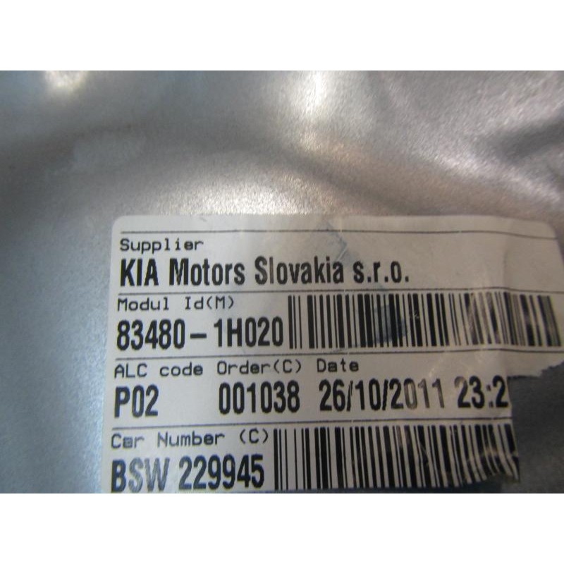 Recambio de elevalunas trasero derecho para kia cee´d sporty wagon active referencia OEM IAM 834811H010 824801H020 BSW229945