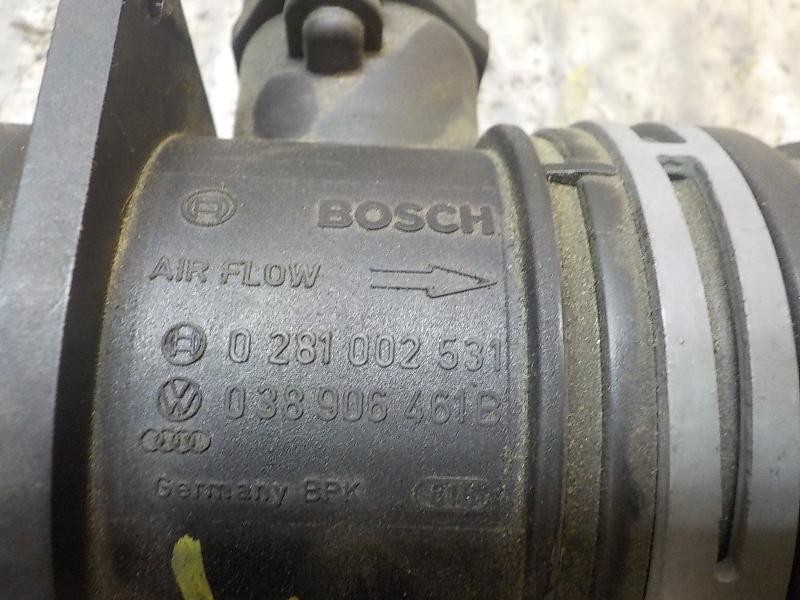 Recambio de caudalimetro para volkswagen polo (9n3) 1.4 tdi referencia OEM IAM 038906461B  