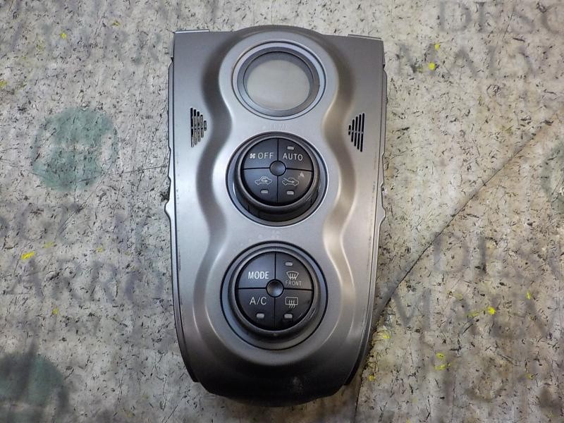 Recambio de mando climatizador para toyota yaris 1.4 turbodiesel cat referencia OEM IAM 559000D280B0  