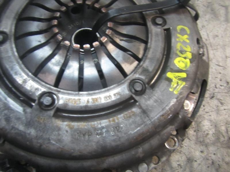 Recambio de kit embrague para volkswagen polo (6r1) advance referencia OEM IAM 04E198141X  