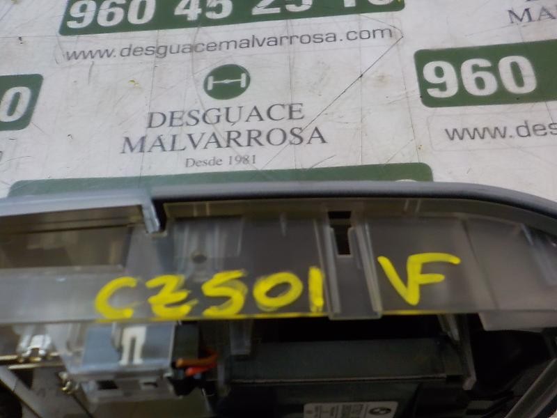 Recambio de piloto interior para bmw serie 1 berlina (e81/e87) 118d referencia OEM IAM 61319201635  