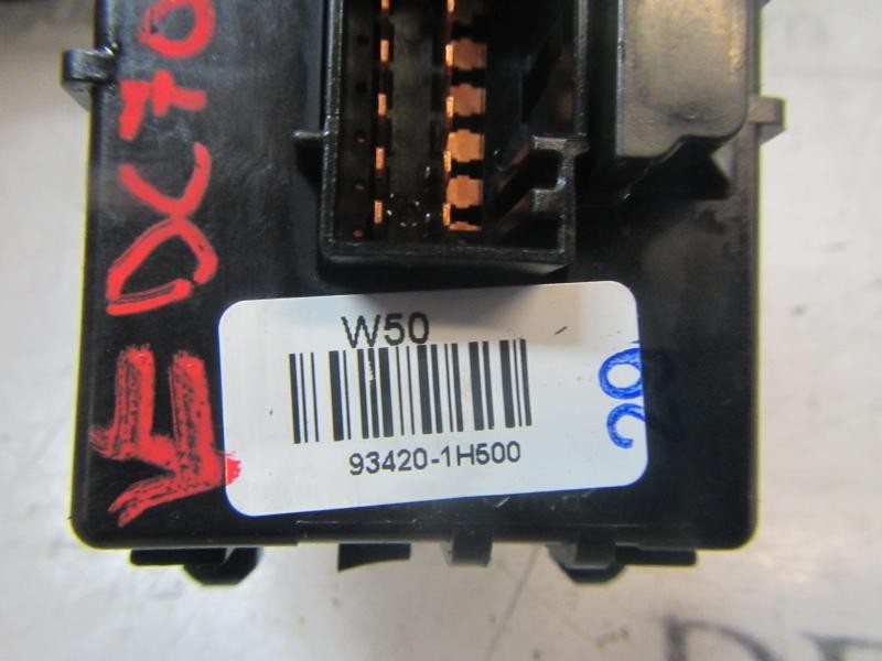 Recambio de mando limpia para kia cee´d sporty wagon active referencia OEM IAM 934201H500 934201M500 