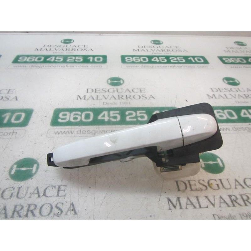 Recambio de maneta exterior delantera derecha para kia cee´d sporty wagon active referencia OEM IAM 826511H010  