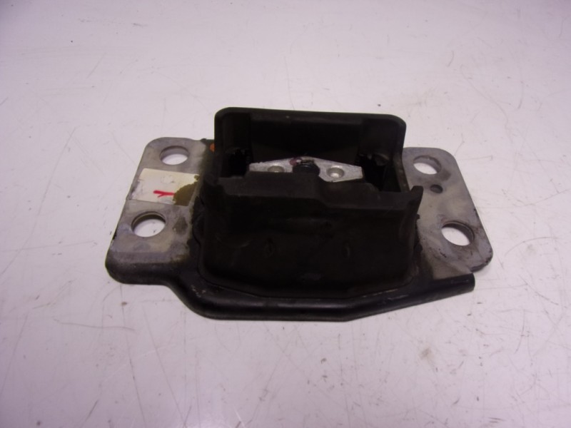 Recambio de soporte cambio para ford mondeo turn. 2.0 tdci cat referencia OEM IAM 1419833  