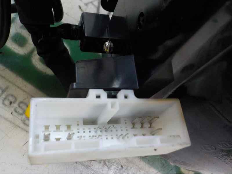 Recambio de mando multifuncion para hyundai i40 cw 1.7 crdi cat referencia OEM IAM 846353Z100YHG 846303Z025 
