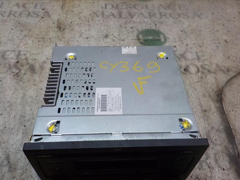 Recambio de sistema audio / radio cd para volkswagen polo (9n3) 1.4 tdi referencia OEM IAM 6Q0035152E  