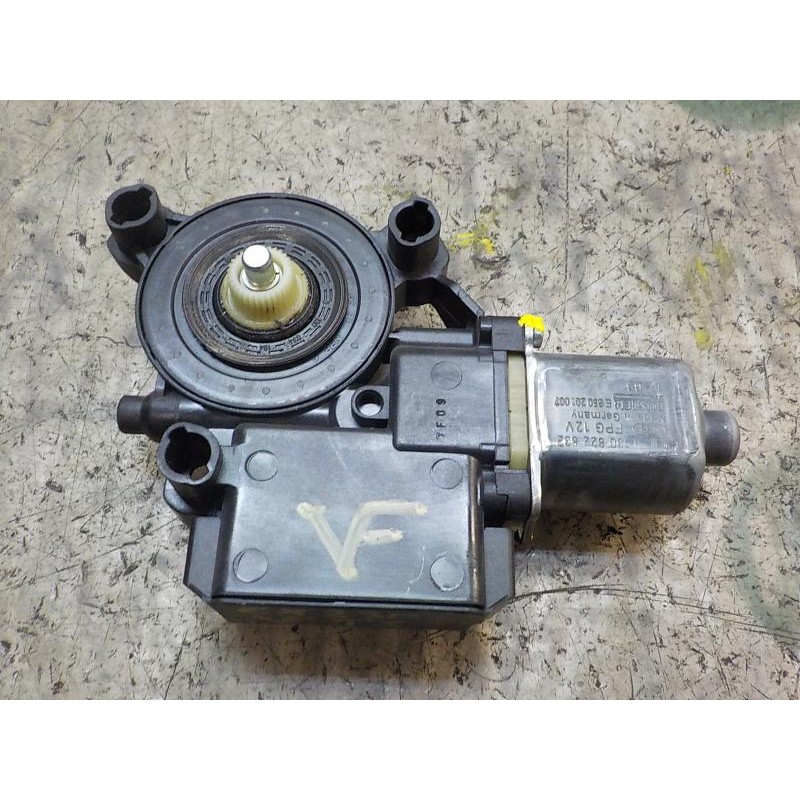 Recambio de motor elevalunas trasero izquierdo para volkswagen polo (6r1) advance referencia OEM IAM 6R0959811NZ04 6R0959811F 