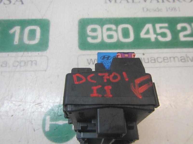 Recambio de caja reles / fusibles para kia cee´d sporty wagon active referencia OEM IAM  919510Q000 A11297D