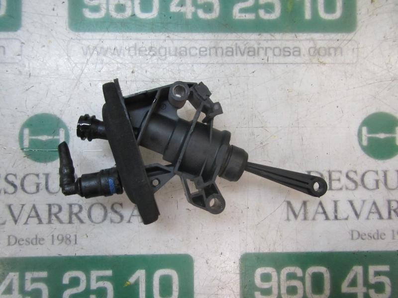 Recambio de bomba embrague para mazda 2 lim. (de) 1.3 16v cat referencia OEM IAM   